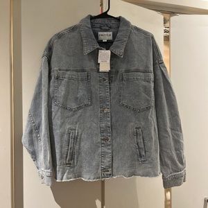 A cute key’s color jacket